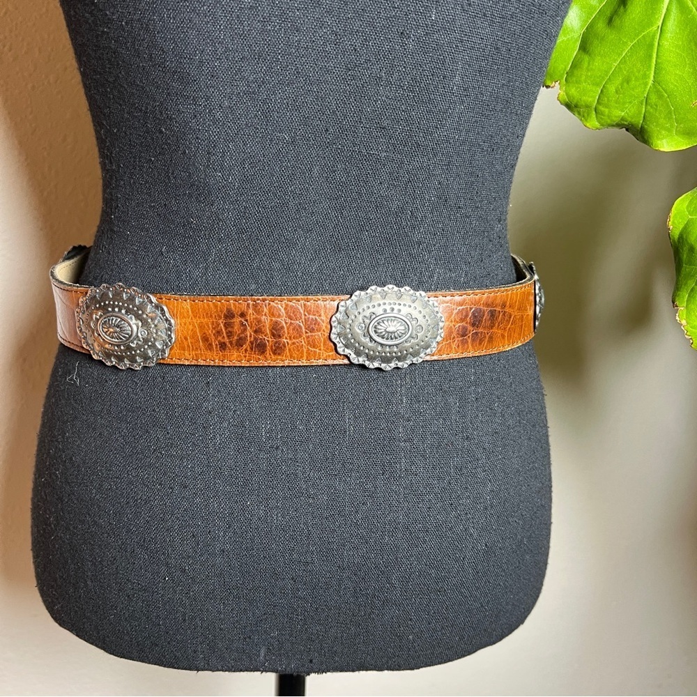 Women’s Western Silver Antique Tone Concho Reptile Embossed Brown Belt 30 - Picture 11 of 15